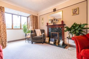 Lounge- click for photo gallery